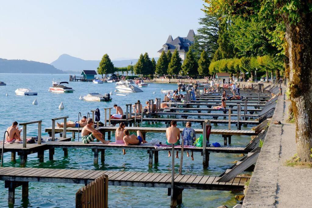Maison 3 Chambres Au Lac D'Annecy, 30Min La Clusaz マントン・サン・ベルナール エクステリア 写真